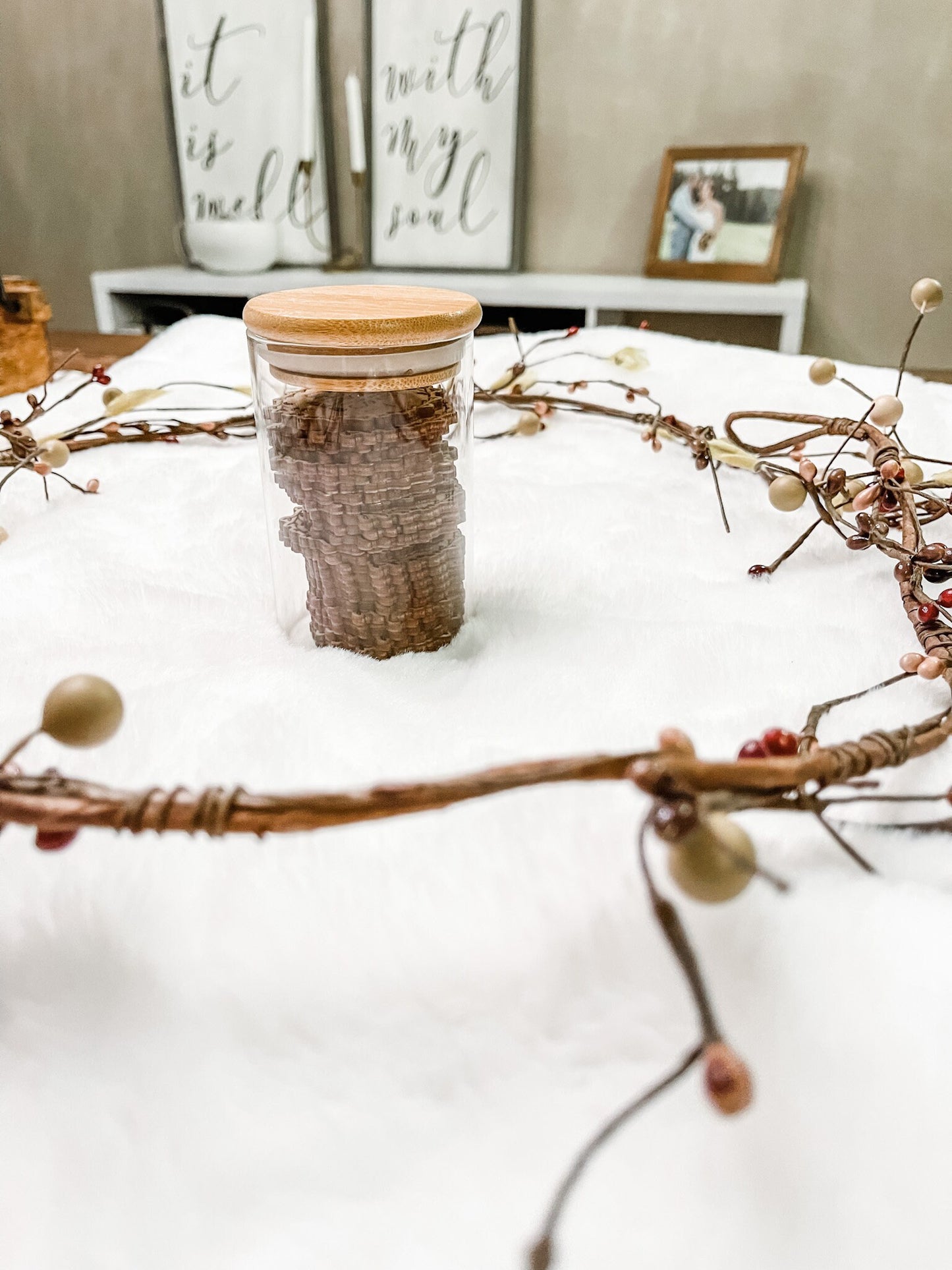 25 Names of Jesus Ornaments