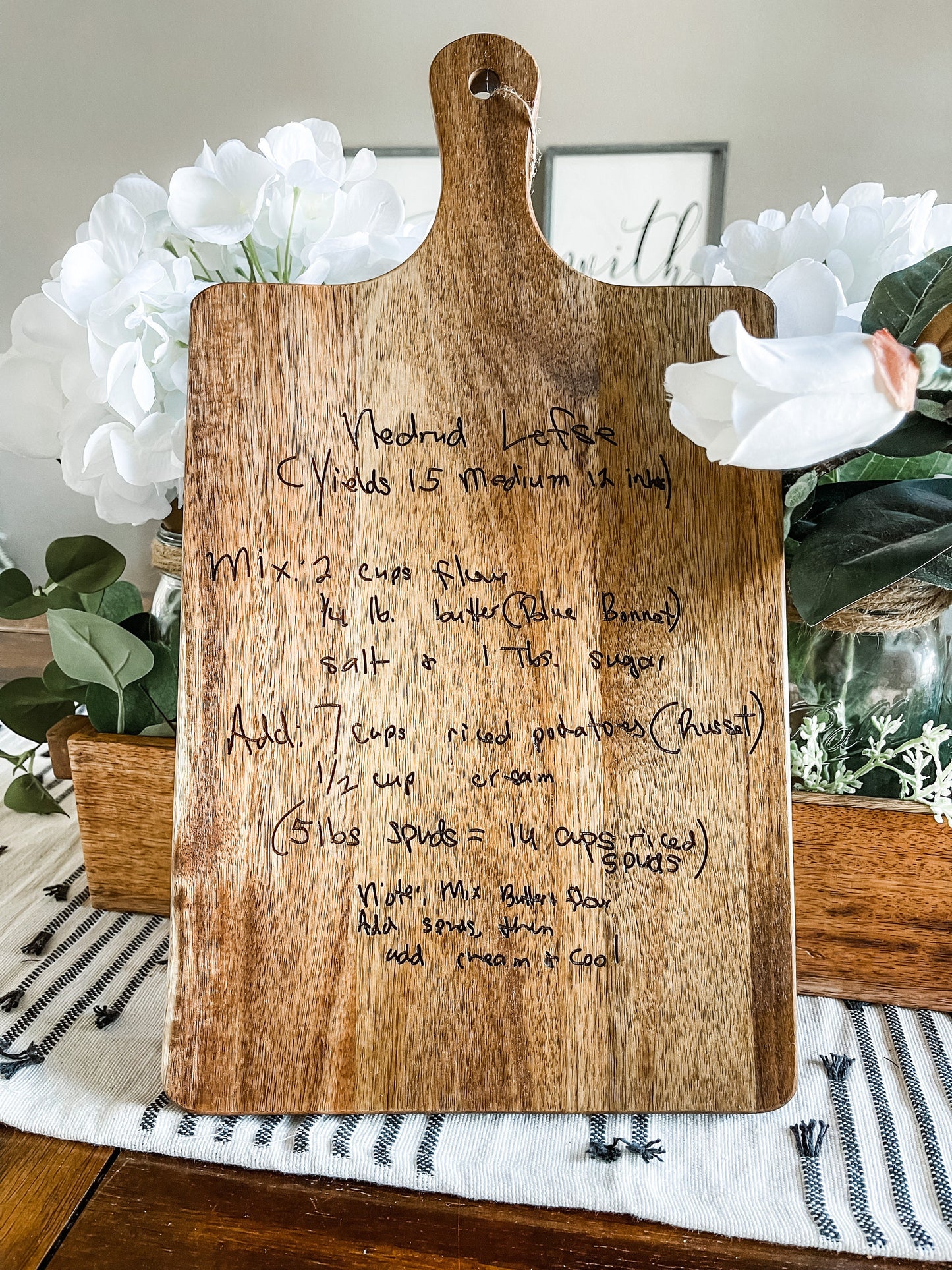 Personalized Cutting Board Recipe Keepsake