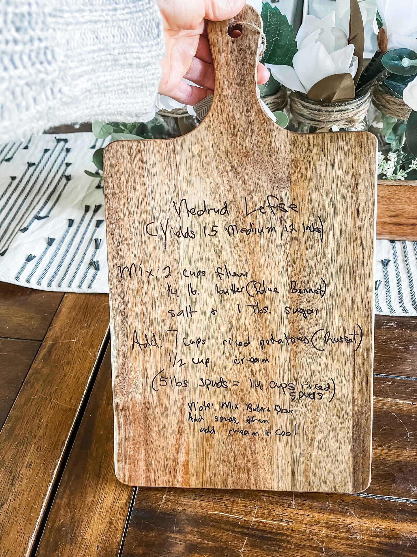 Personalized Cutting Board Recipe Keepsake